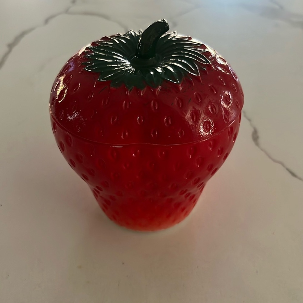 EUC Vintage Hazel Atlas Red Strawberry Milkglass Painted jar with lid.